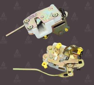 MB422203 KİLİT KAPI L-200  90-99 SOL