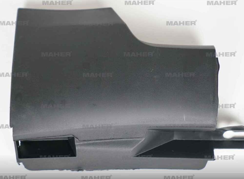 MARŞPİYEL KÖŞE BAKALİTİ PASSAT 05-10 ARKA SAĞ VOLKSWAGEN PASSAT OEM: 3C0853898A