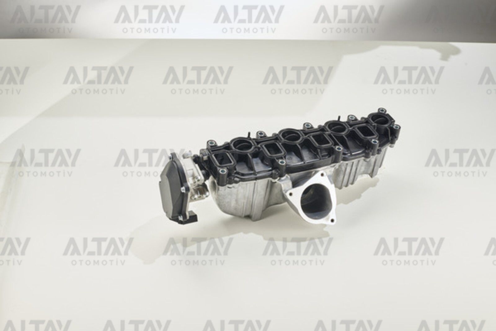 03L129711E MANİFOLD EMME PASSAT / TİGUAN / A3 / A4 / A5 08-11 2.0 TDİ MOTORLU
