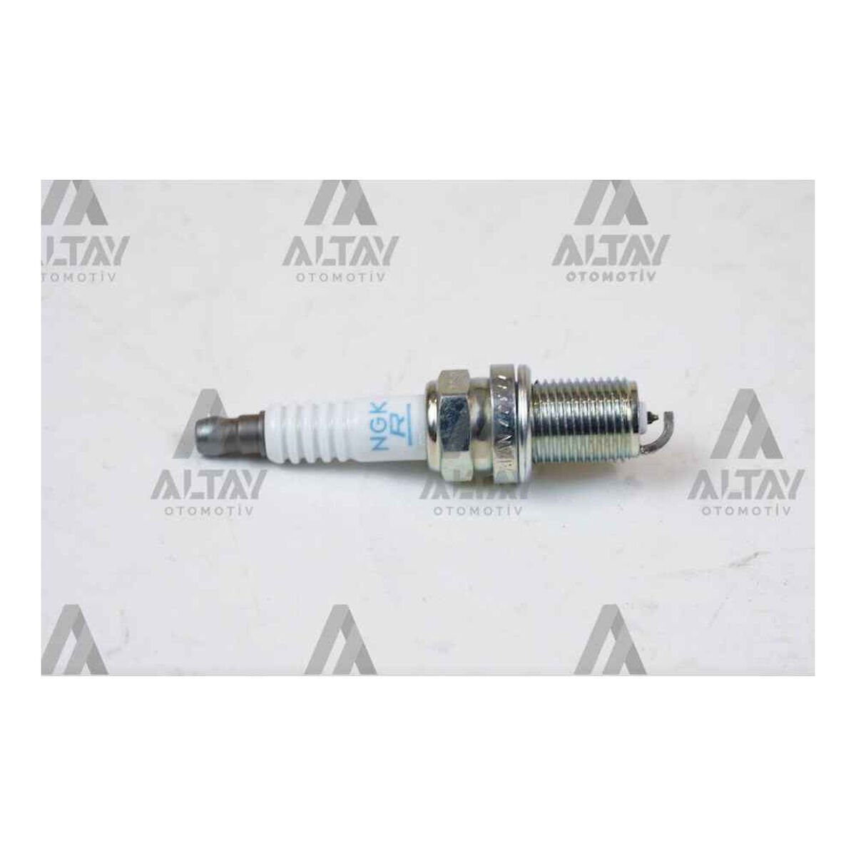 ATEŞLEME BUJİSİ PASSAT / A4 / A6 96-04 AEB-APU-AWT (PFR6Q) VOLKSWAGEN PASSAT OEM: 101000063AA