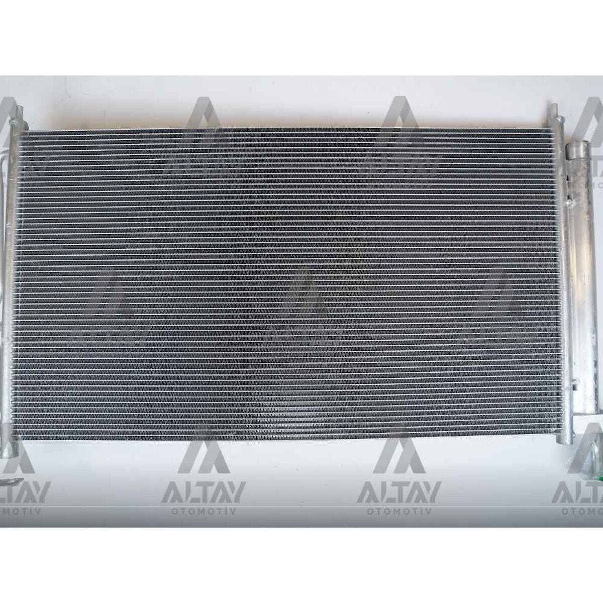 RADYATÖR KLİMA H-1 08-11 12 MM   OEM: 97606-4H000