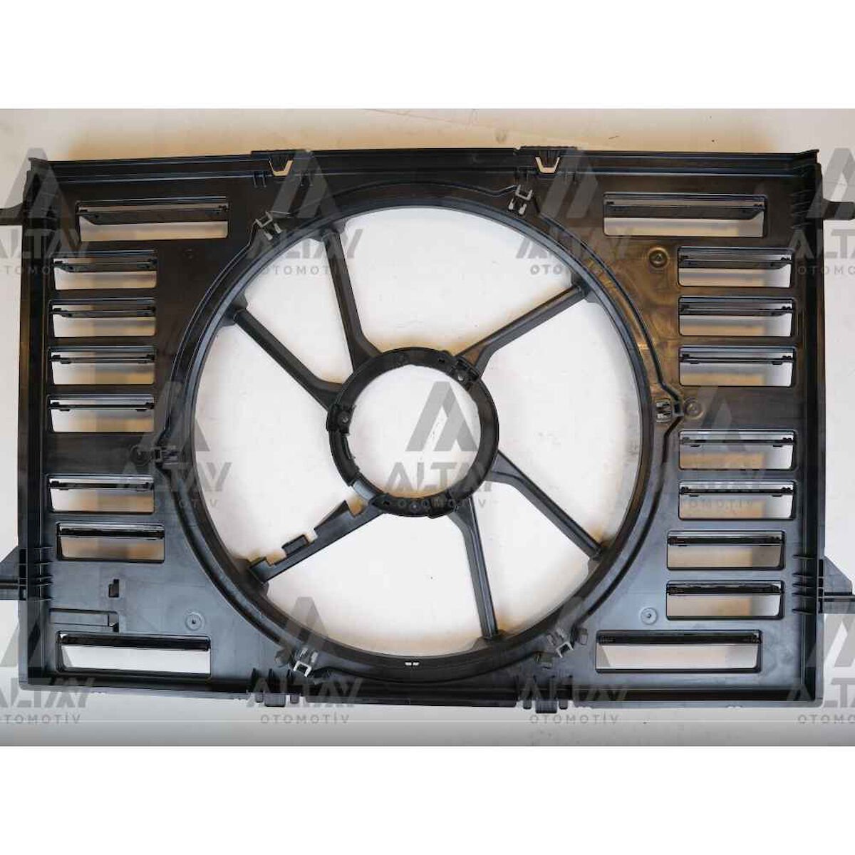 FAN DAVLUMBAZI A4 / A5 / A6 / Q5 16=   OEM: 8W0121207