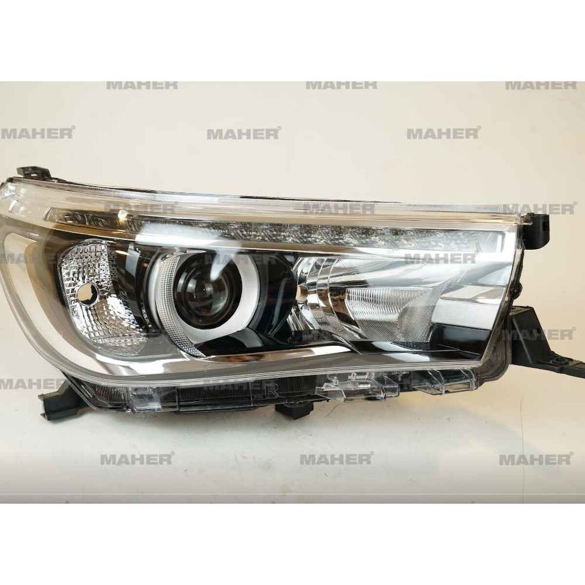FAR HILUX 16-18 HI-CRUISER LEDLİ ELEKTRİKLİ SAĞ TOYOTA HILUX OEM: 81140-0K730