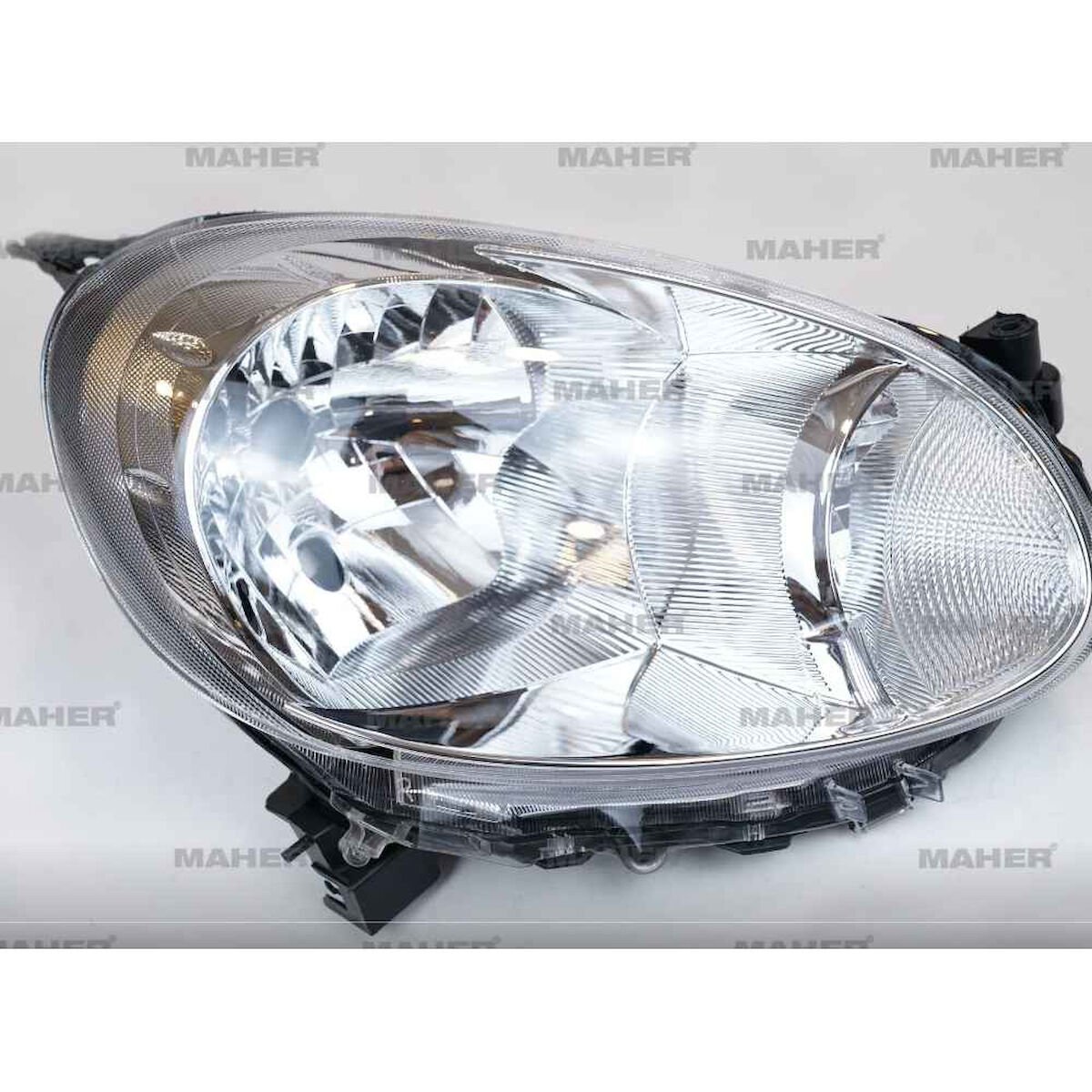 FAR MICRA 11-13 MOTORLU SAĞ NISSAN MICRA OEM: 26015-1HM0A