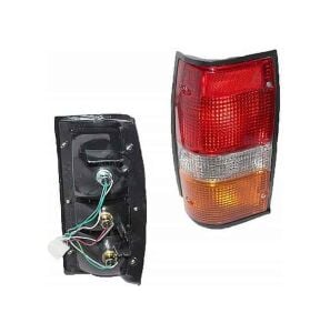 STOP LAMBASI L-200  90-98 SİYAH SAĞ   OEM: MB527102